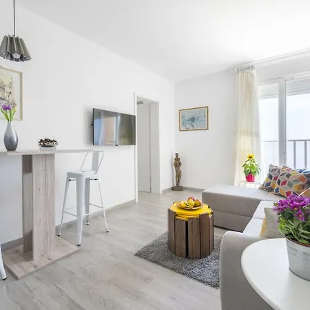 Fm Apartamento Split