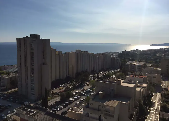 Fm Διαμέρισμα