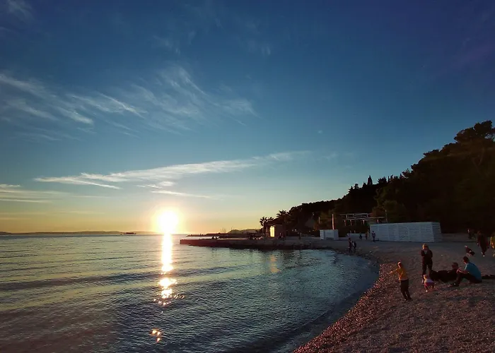 Fm شقة سبليت